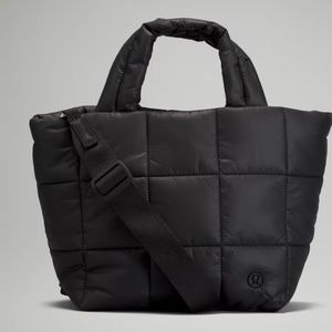 Lululemon Quilted Grid Crossbody-Black